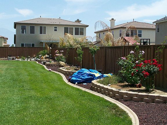 South perimeter planters