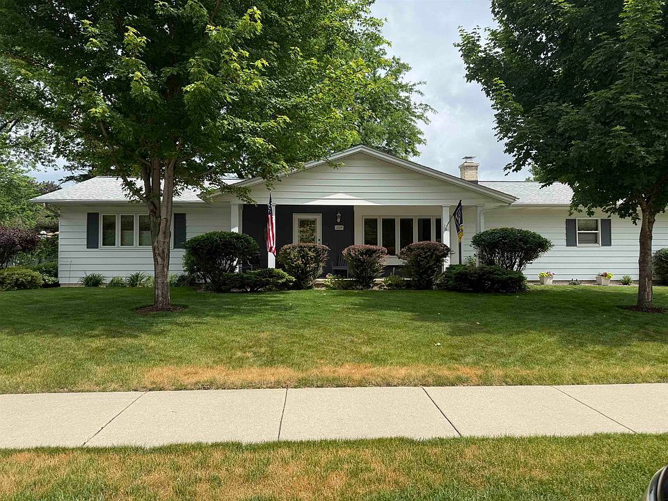 1st image of 1004 Sunfield St