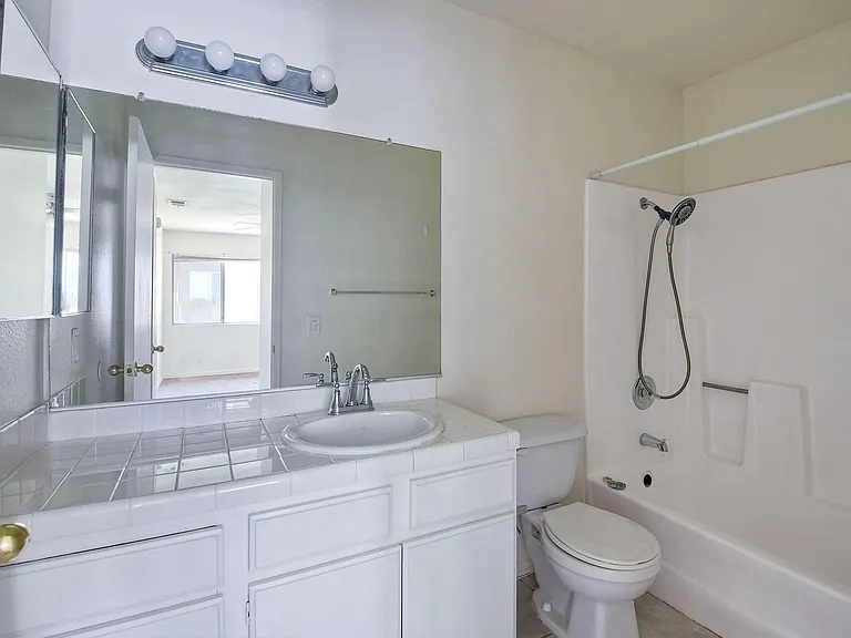 4218 Fiesta Way #3 — Photo 19