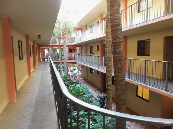 8420 SW 133 Avenue Rd #2-219, Miami, FL 33183