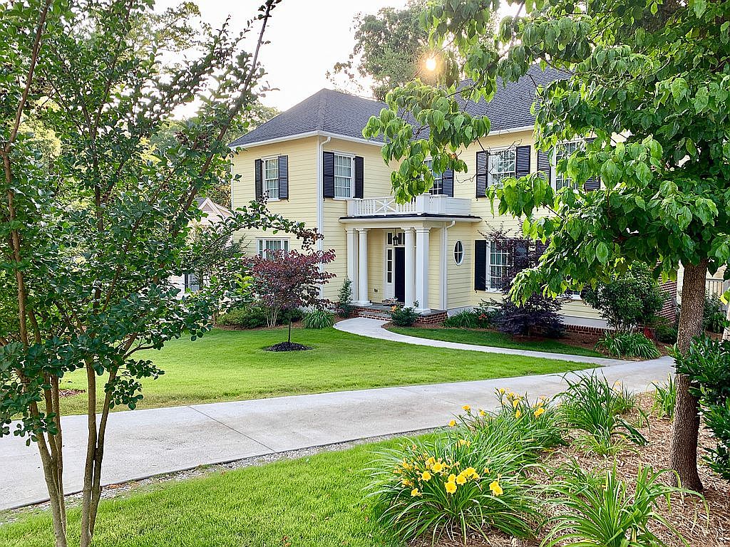 1107 Dan Johnson Rd, Atlanta, GA 30307 Zillow