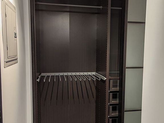 4th image of 1609 Butler Ave #1