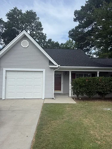 318 Worthington Cir Photo 1