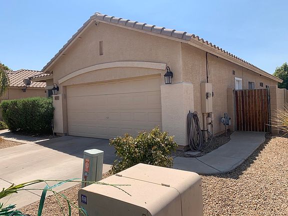 3rd image of 4031 W Buckskin Trl