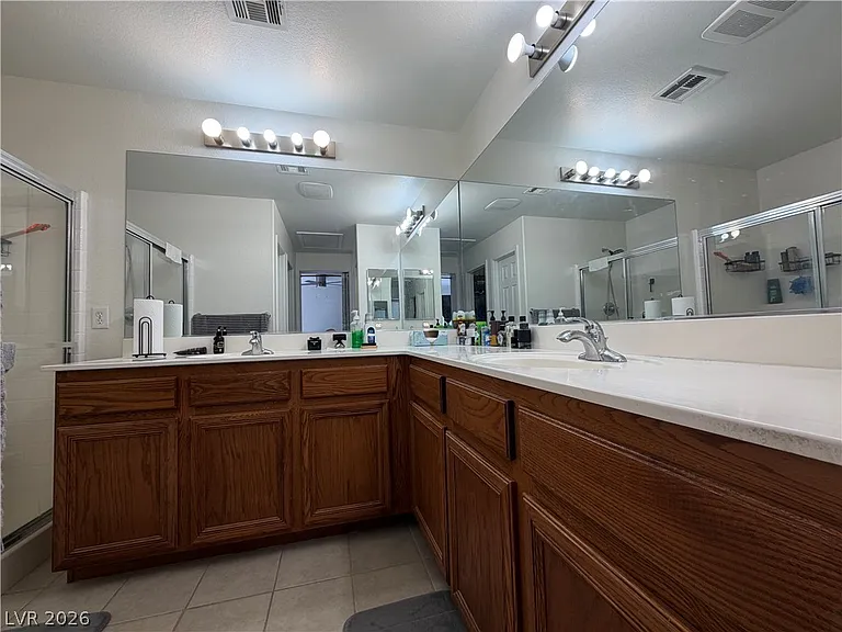 2515 Begonia Valley Ave — Photo 14