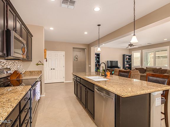 5th image of 22656 E Via Del Verde