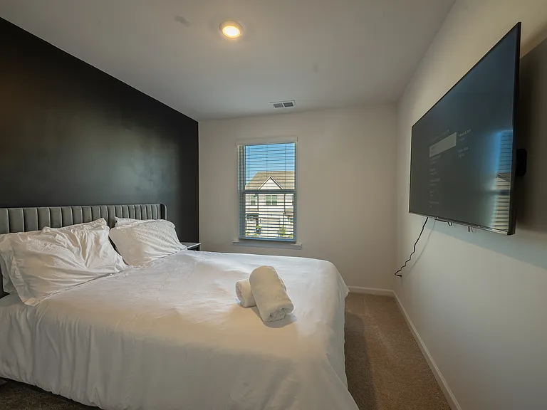 244 Kenoot Dr — Photo 16