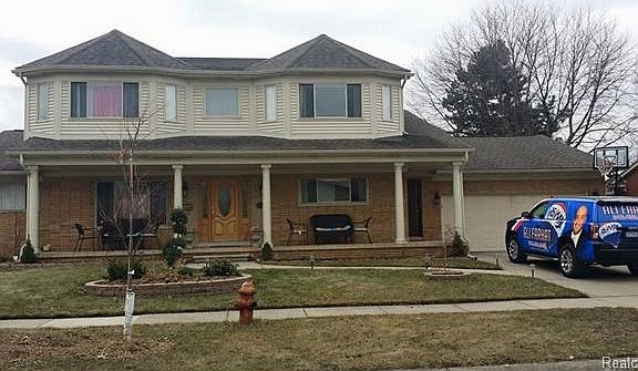 3rd image of 23331 Meadlawn Dr