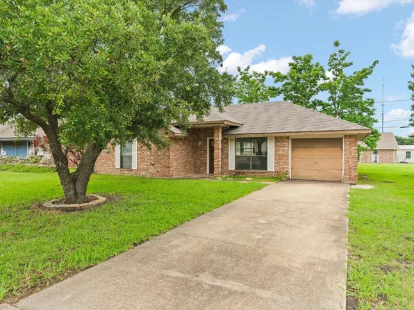 713 Brookhaven Dr, Royse City, TX 75189