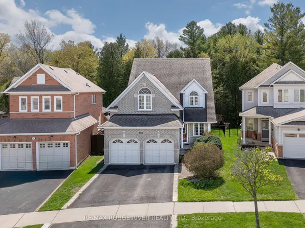 433 Woodsmere Cres, Pickering, ON L1V 7A4