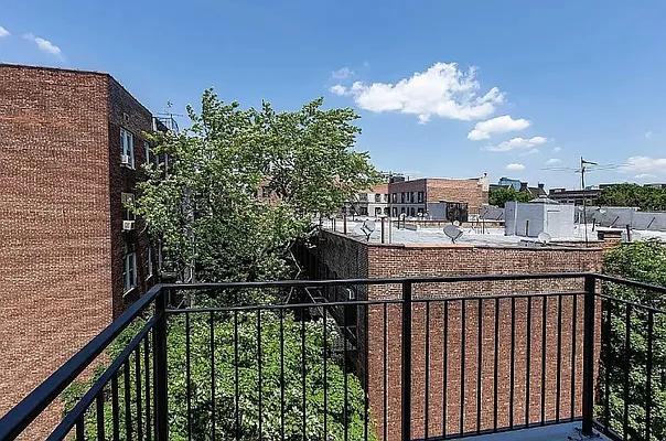 Rented by Compass | media 6