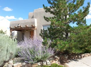4128 Soaring Eagle Ln, Santa Fe, NM 87507