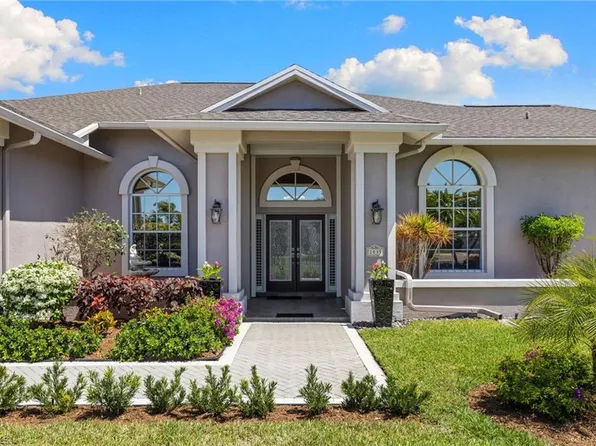 2035 Castle Garden LN, NAPLES, FL 34110