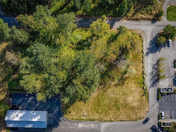 4th image of 200 E Stuart Road