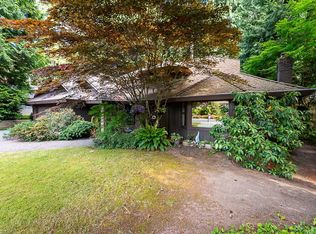 1768 Amble Greene Dr, Surrey, BC V4A 6P4