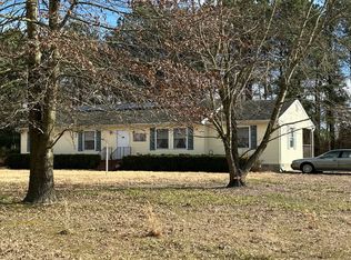 6306 Arrowhead Dr, Hurlock, MD 21643
