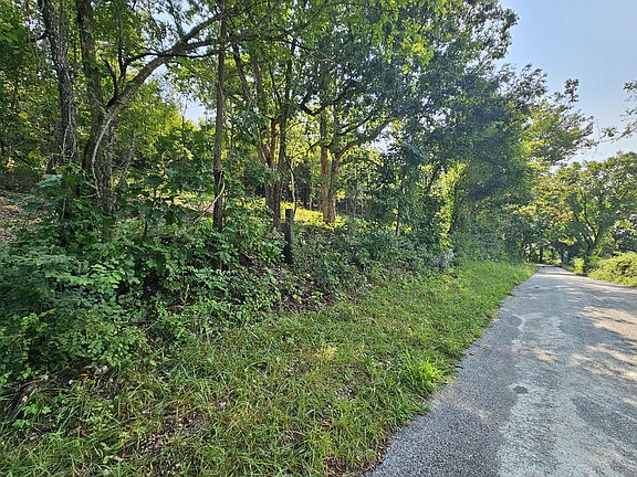 2nd image of 000 Mclean Road