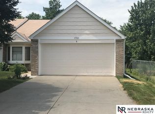 1721 S 38th St, Lincoln, NE 68506