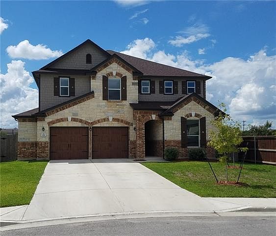 1st image of 281 Fender Dr