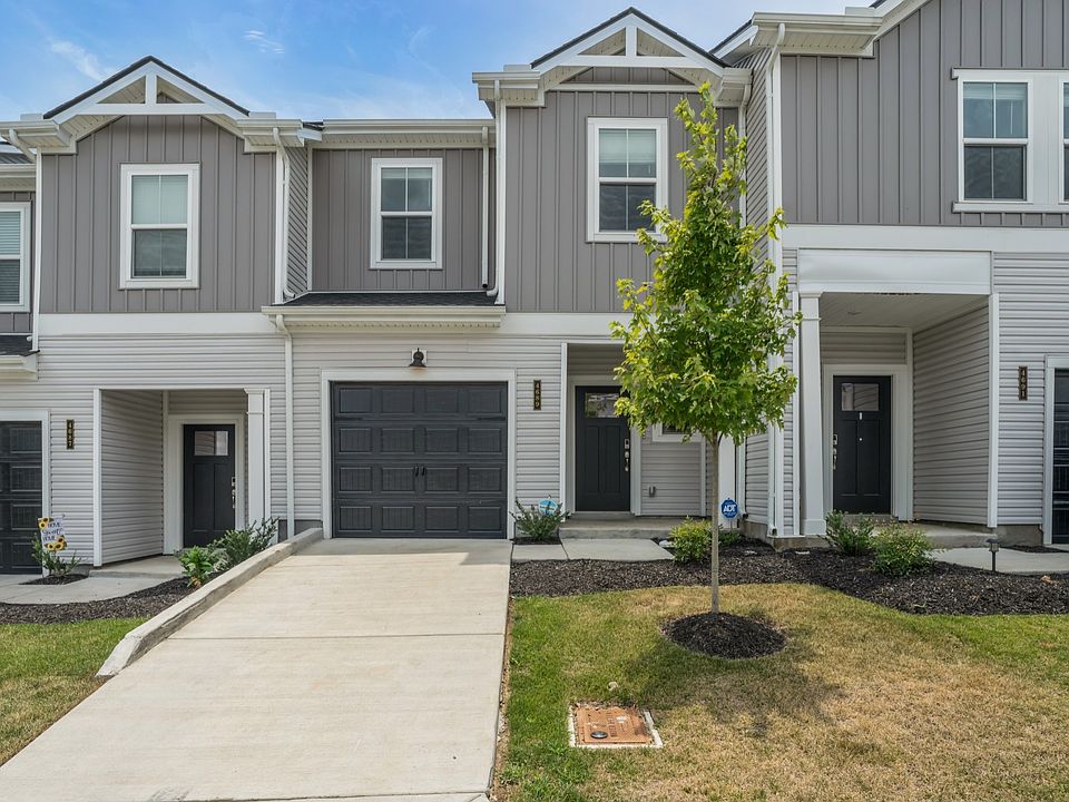 1st image of 4689 Ridge Bend Dr