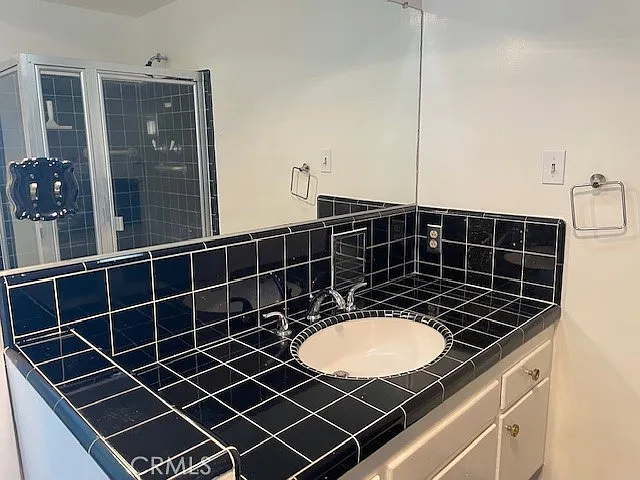 3436 Alginet Dr — Photo 15