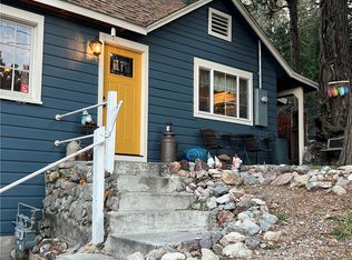 23717 Rocky Dell Rd, Crestline, CA 92325