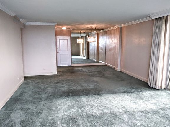 3rd image of 2800 N Flagler Dr APT 415