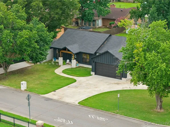 1609 Lahoma Dr, Pryor, OK 74361