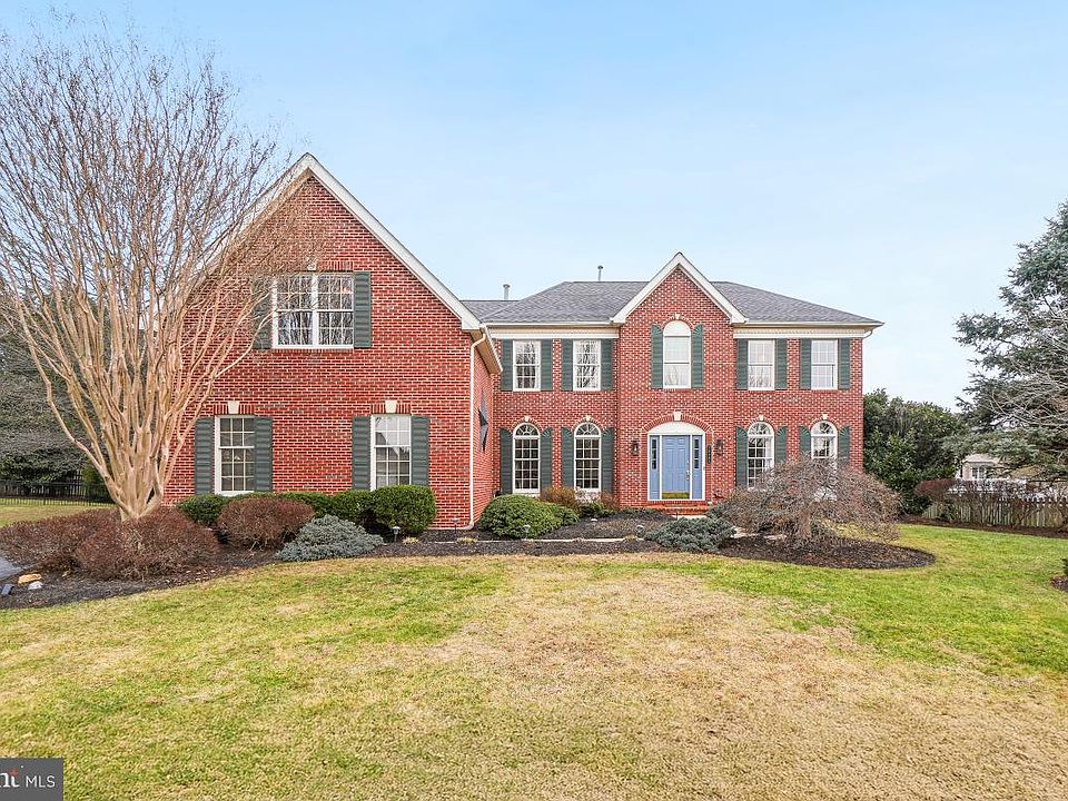 1st image of 16405 Upbrook Ct