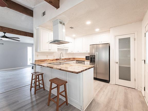 4th image of 3773 Fairington Dr