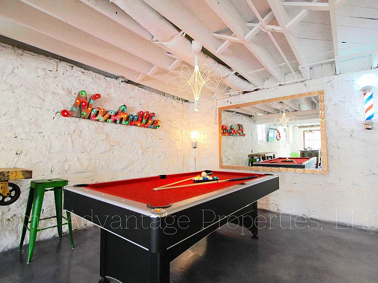 924 Burchwood Ave — Photo 26
