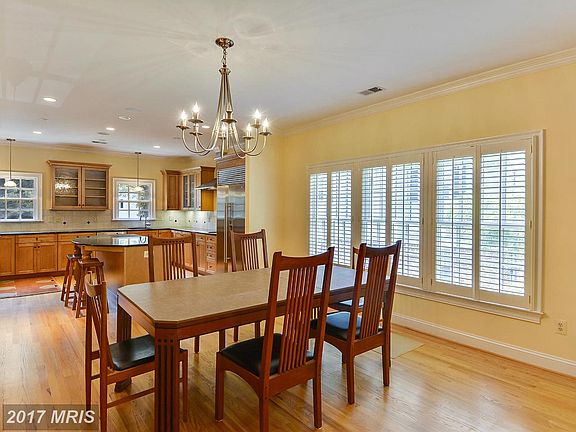 5th image of 9801 Brixton Ln