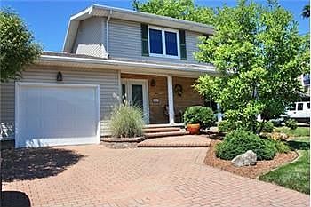3rd image of 2109 45th St