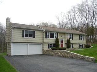 11 Putnam Rd, New Milford, CT 06776