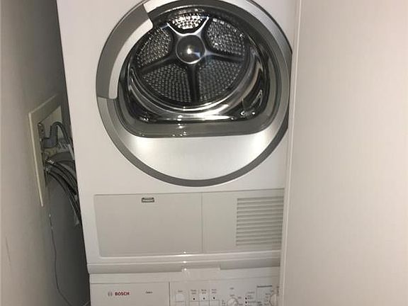 5th image of 525 E 72nd St APT 41H