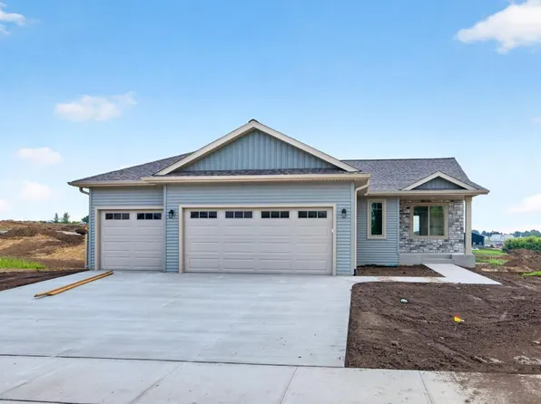 6176 Cody Pl NW, Rochester, MN 55901