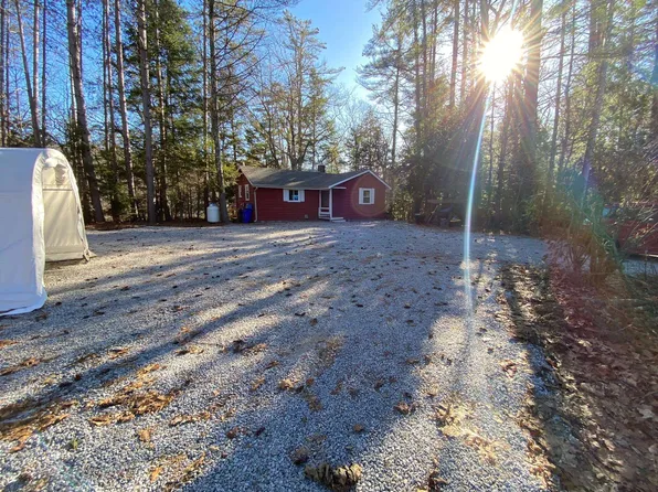 552 Battle Street, Webster, NH 03303