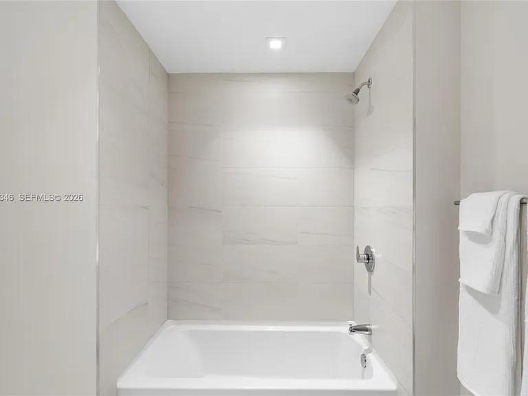 1116 N Ocean Blvd #1404 — Photo 37