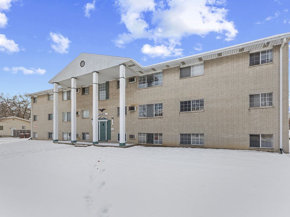 1st image of 1017 Legrand Dr #7
