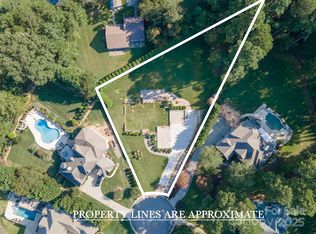 115 Misty Meadows Ct, Charlotte, NC 28213