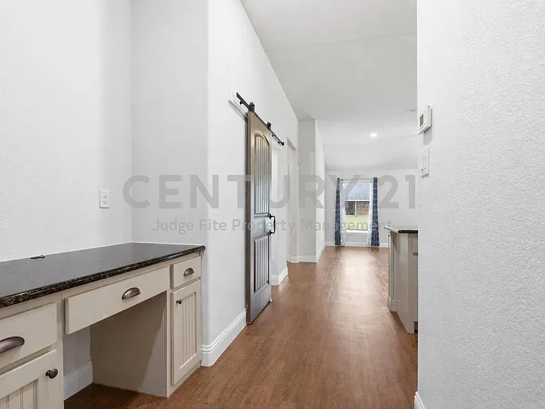 5013 Diamond Dr — Photo 12