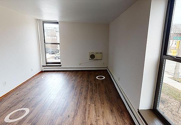 4th image of 2497 N Oakland Ave APT 110