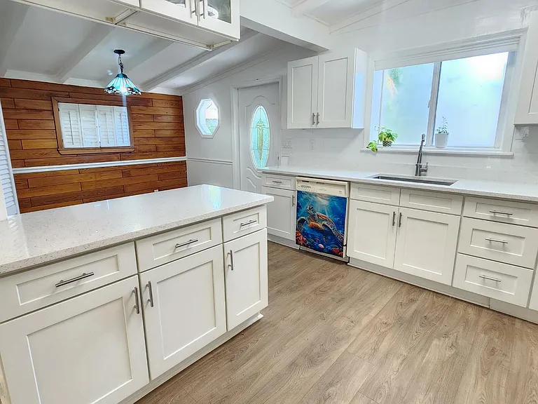 305 S Loxahatchee Dr — Photo 9