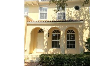 6060 Towncenter Cir, Naples, FL 34119