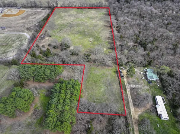 S Colcord Ave, Colcord, OK 74338