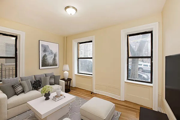 Sold by Keller Williams Realty NYC Group | media 25