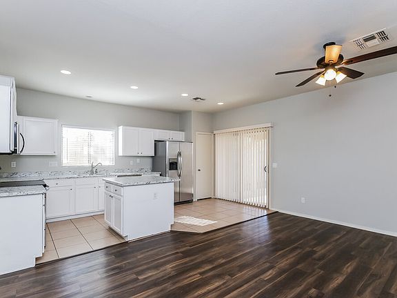 5th image of 3402 N 129th Dr