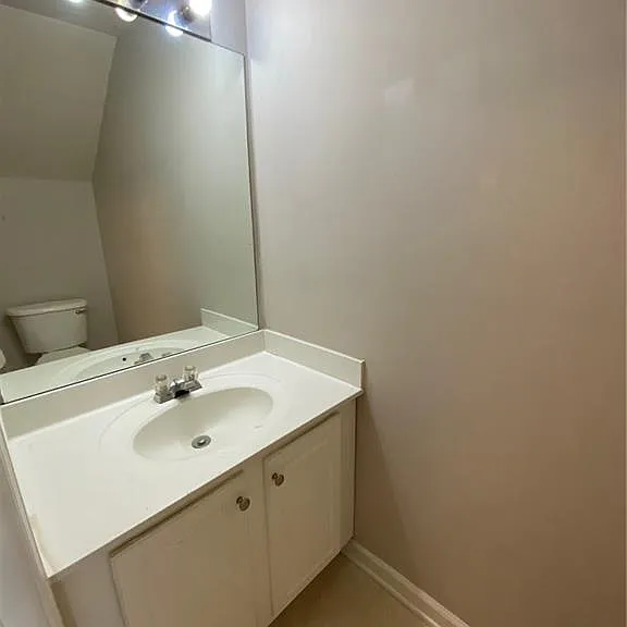 4019 Howell Park Rd — Photo 22