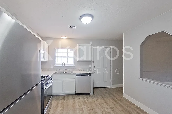 2012 Ron Dr — Photo 6
