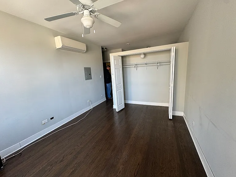 5501-5513 S Everett Ave — Photo 34